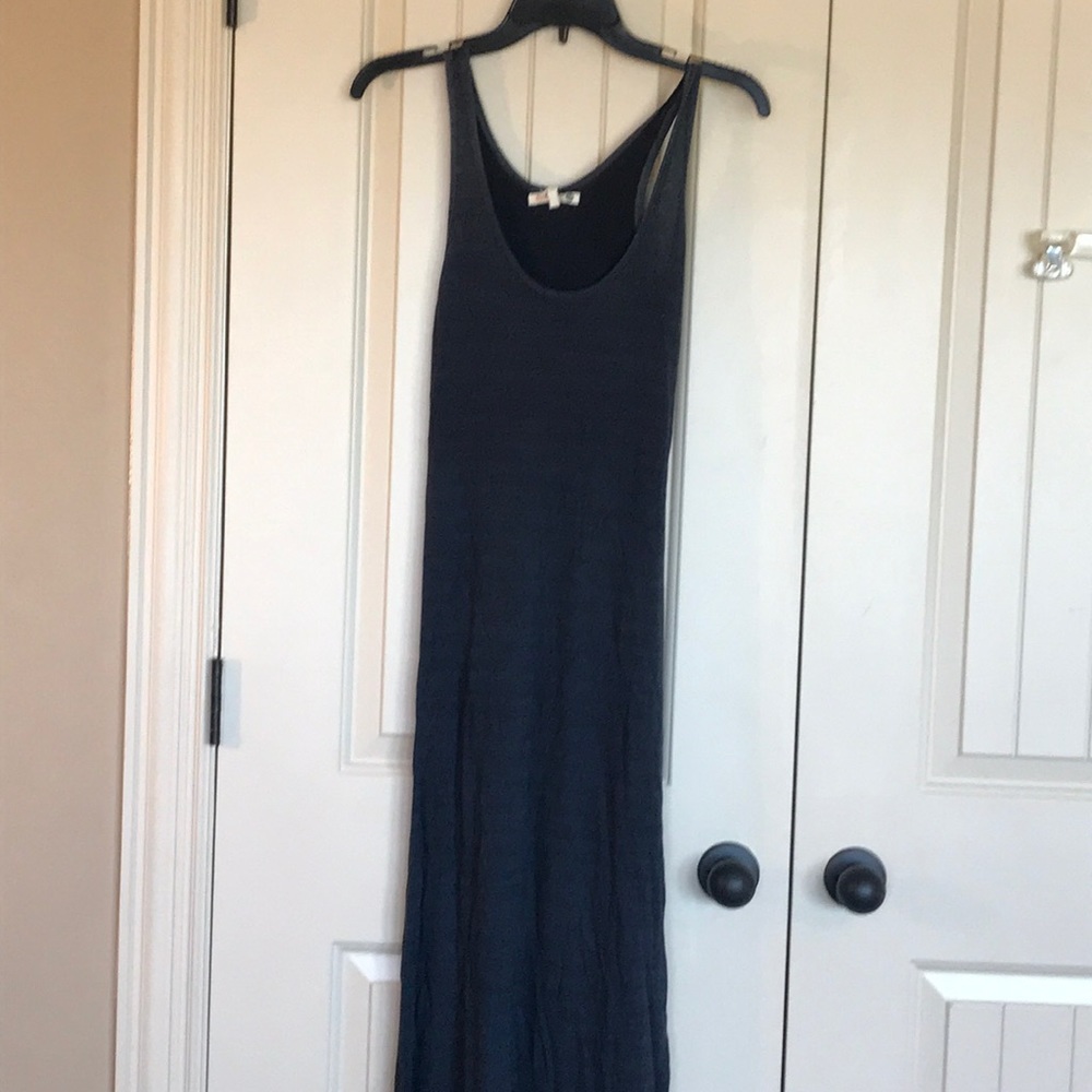 Sundry Sleeveless Sundress